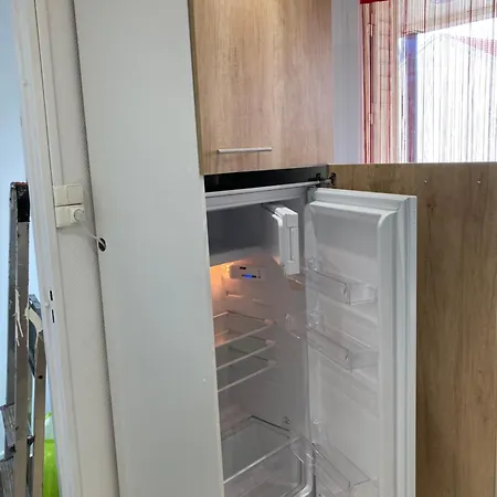 Superbe Parentale Avec Sa Propre Salle De Bains Avec Douche Et Wc Prives, Cuisine Et Wifi